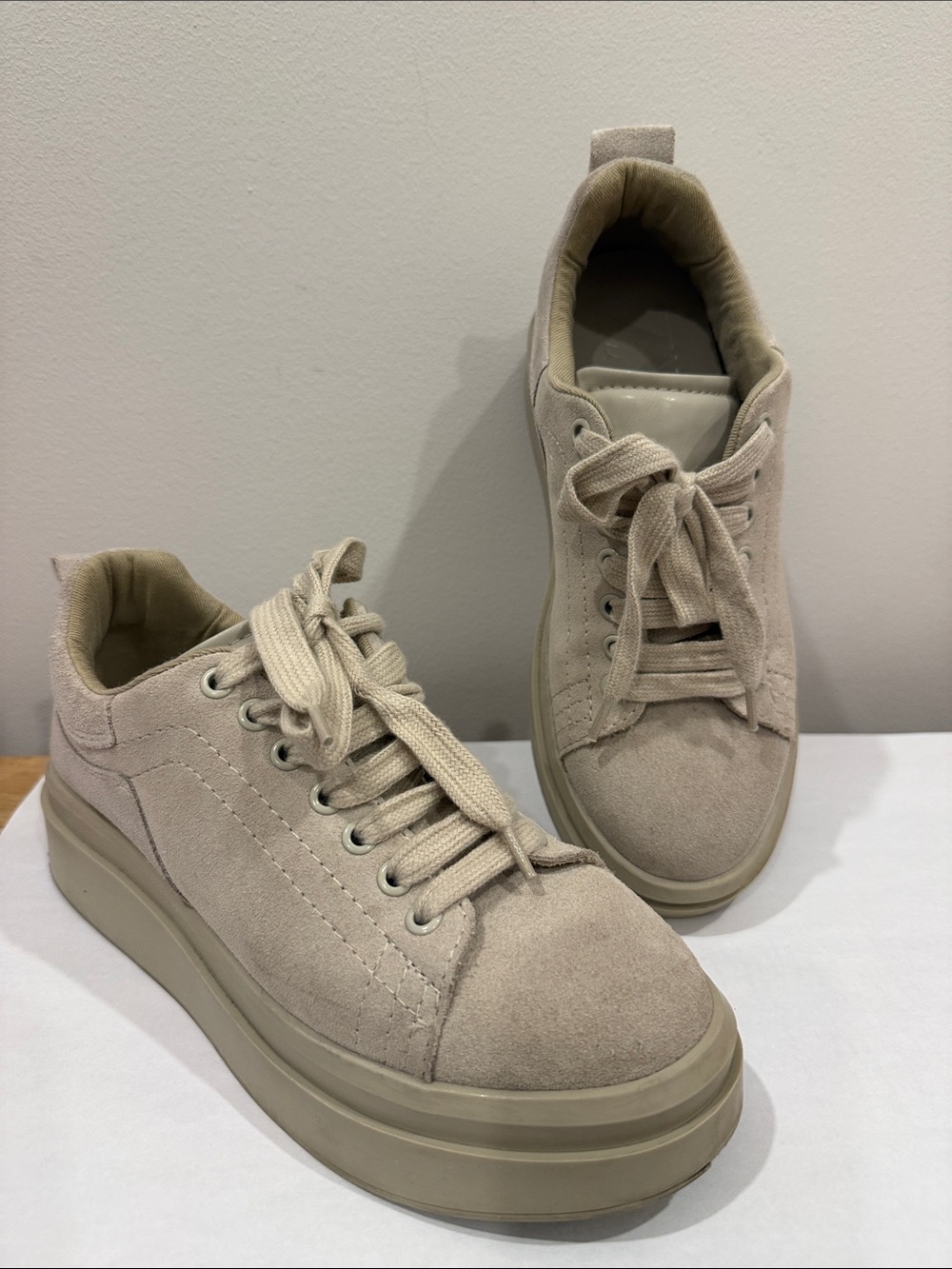 Zara Beige Suede Platform Sneakers
